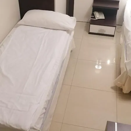 Boccascena 3*