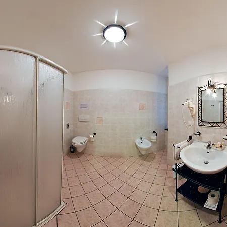 فندق Boccascena جنوة