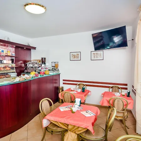 Boccascena Hotel 3*