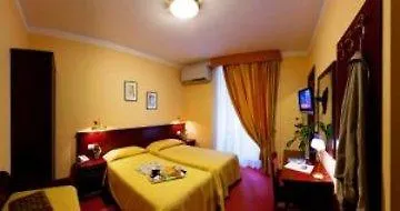 Hotel Boccascena Genova
