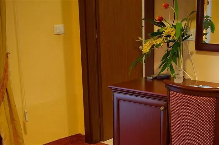 Hotel Boccascena Genova